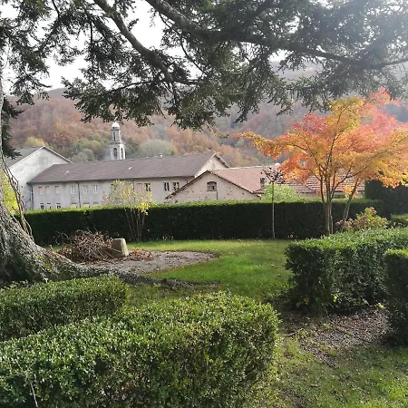 De Thierry Konukevi Santa Maria del Taro